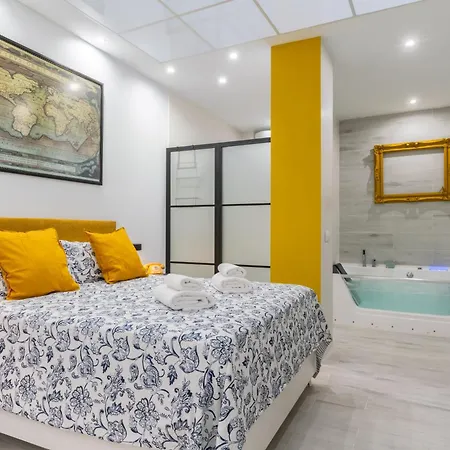 Lp2 Loft Timeless Suite Sevilla En Pareja Exterior photo